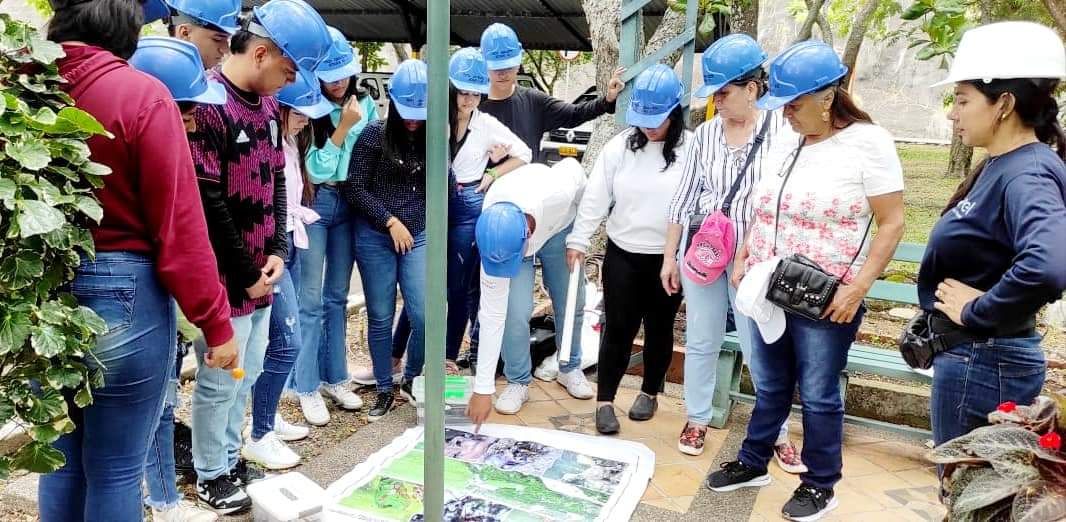 Capacitación sobre Educación Ambiental ENEL EMGESA