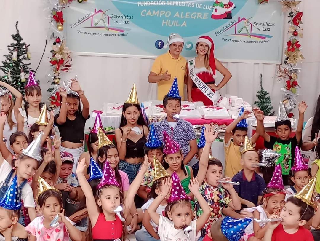Celebración de Navidad con niños vulnerables